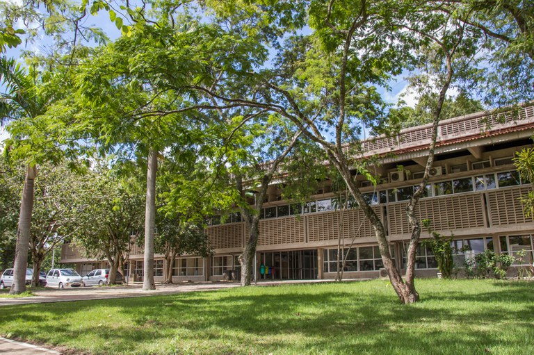 reitoria-do-campus-ac-simes_12638016874_o.jpg